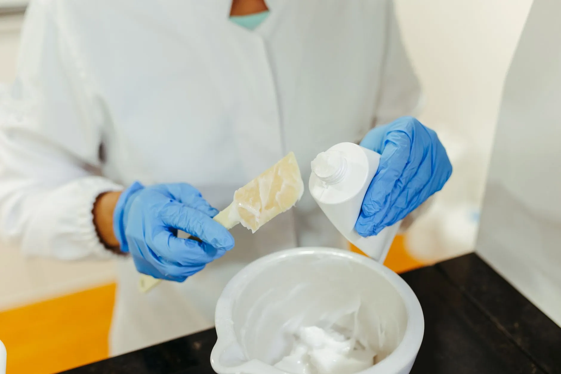 东莞服装鞋帽箱包批发供应链优化方案与实施要点