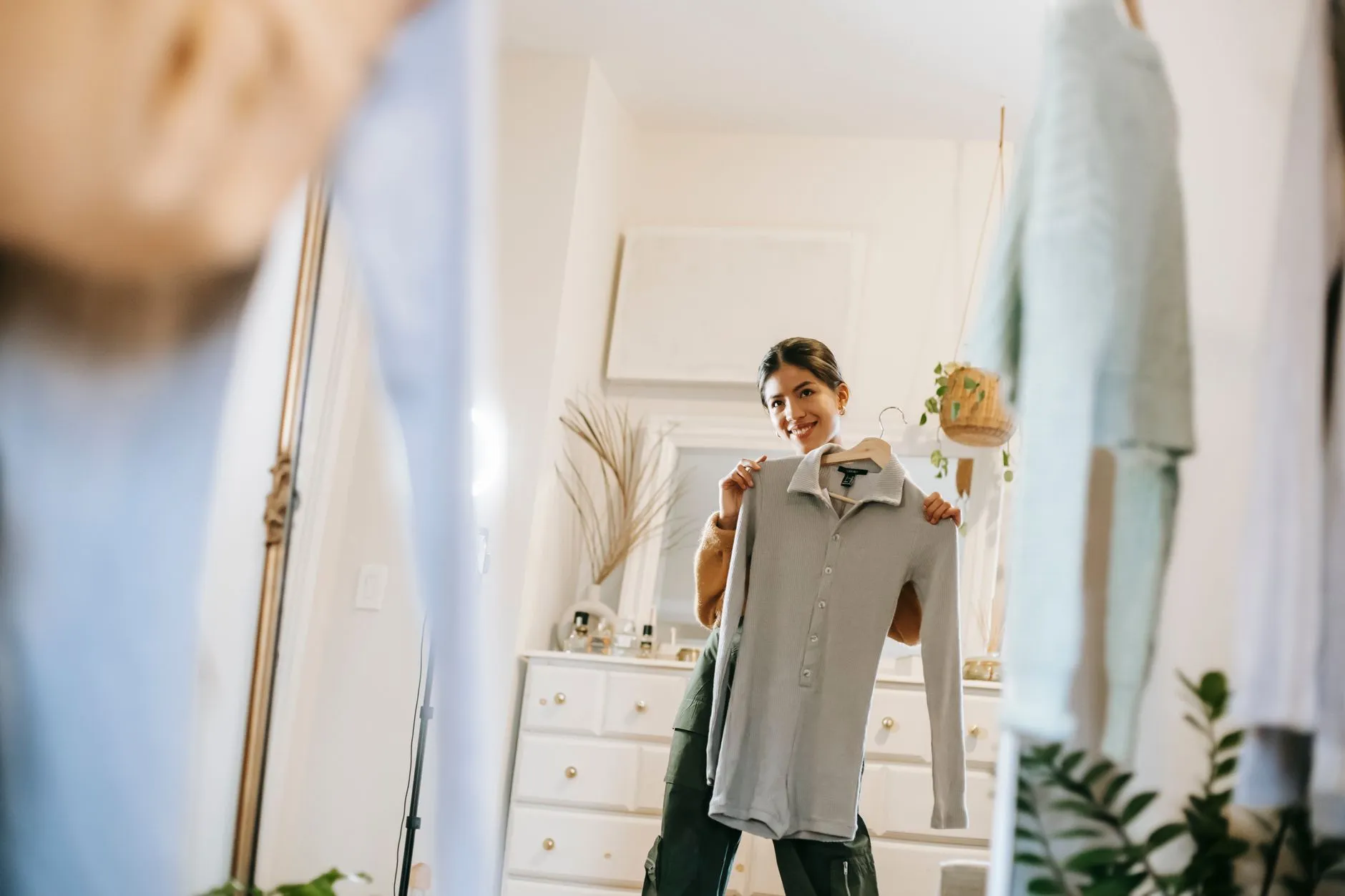 东莞服装鞋帽箱包贸易服务常见问题与解决方案
