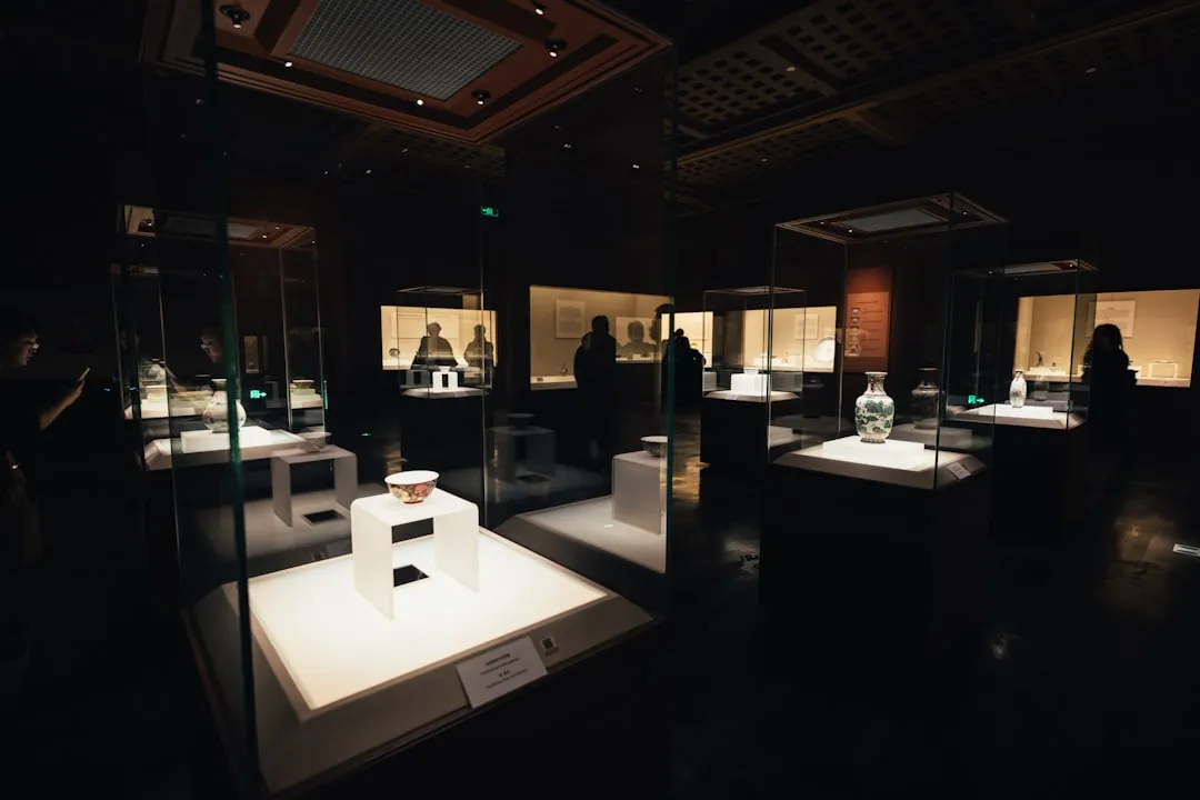 东莞贸易服务企业服装服饰批发选品策略与市场适配分析